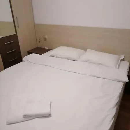 Private In Belvedere Club Апартаменты Банско