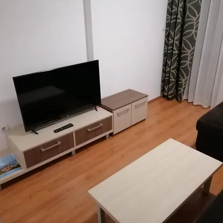 Private In Belvedere Club *