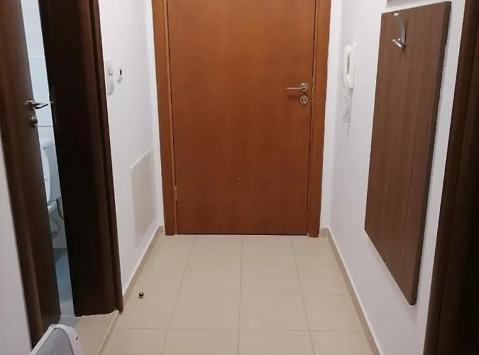 Private In Belvedere Club Apartment